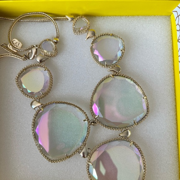 NWOT Rare & Retired Kendra Scott Rebecca Necklace Iridescent & Yellow Gold WOW! - Picture 8 of 14